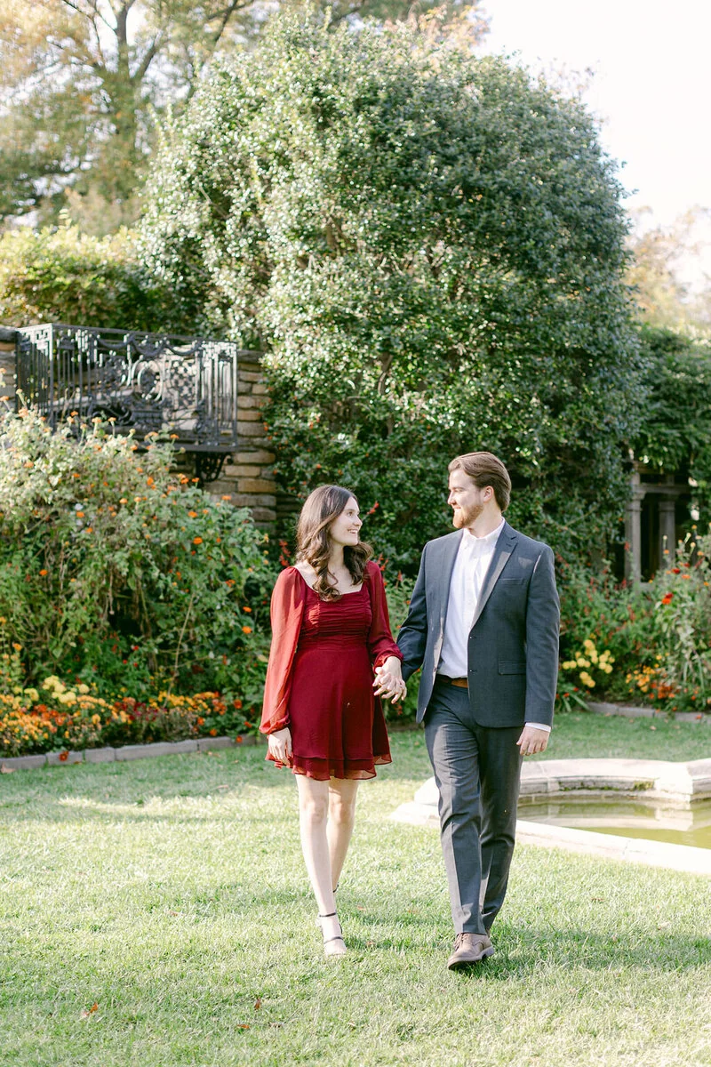 Washington DC Fall Engagement Session image 5